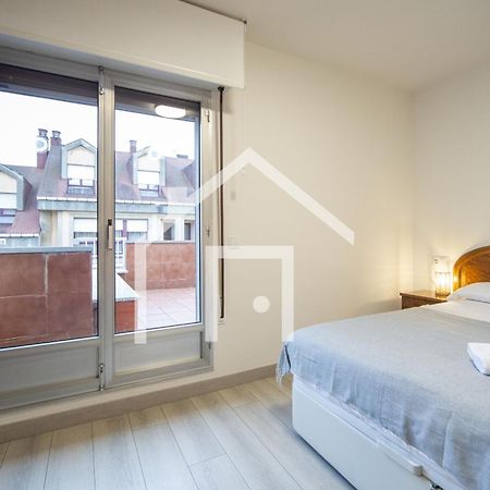 Atico Quintana II - Con Terraza, En El Centro Con Wifi Y Garaje Apartment Oviedo Luaran gambar