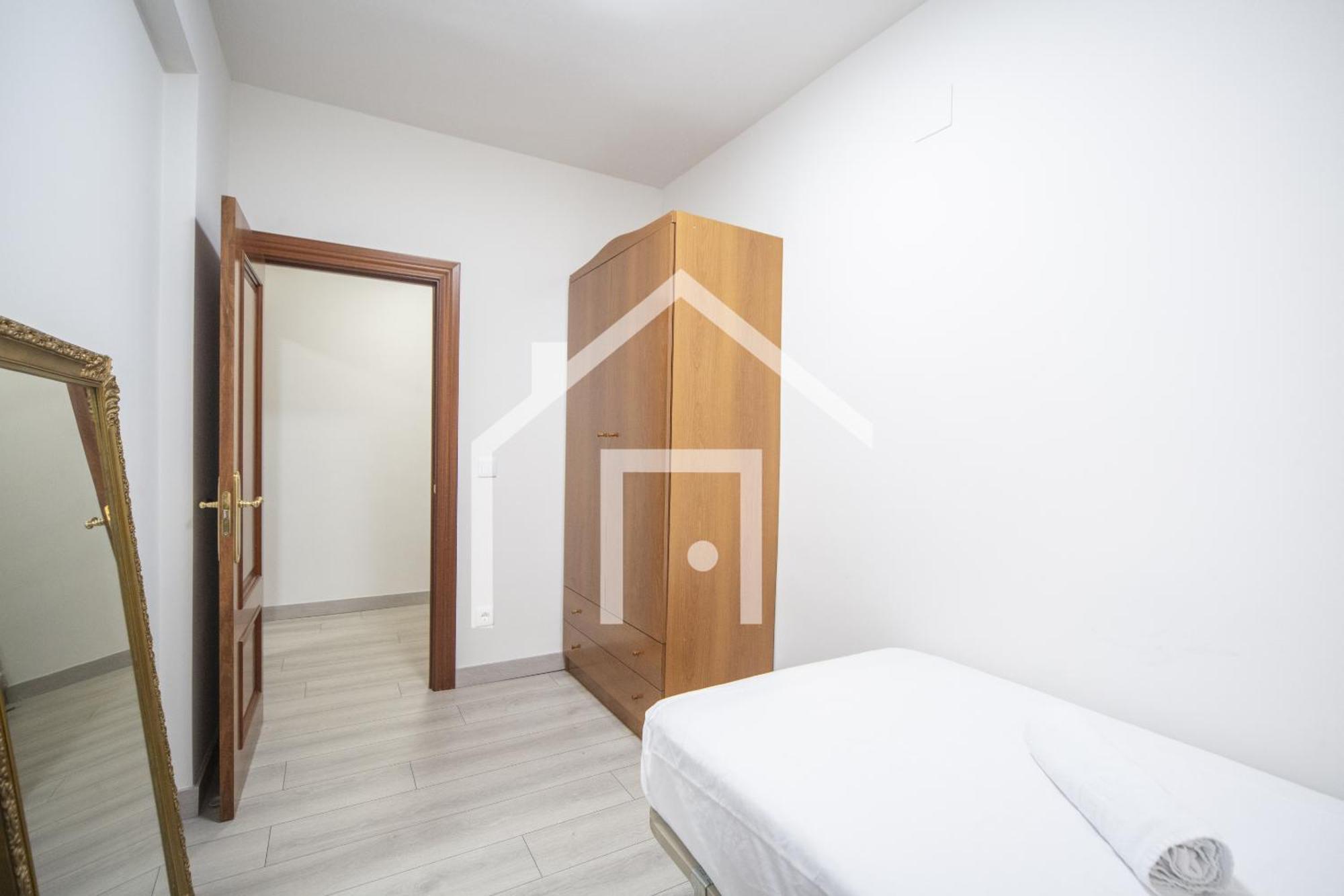 Atico Quintana II - Con Terraza, En El Centro Con Wifi Y Garaje Apartment Oviedo Luaran gambar
