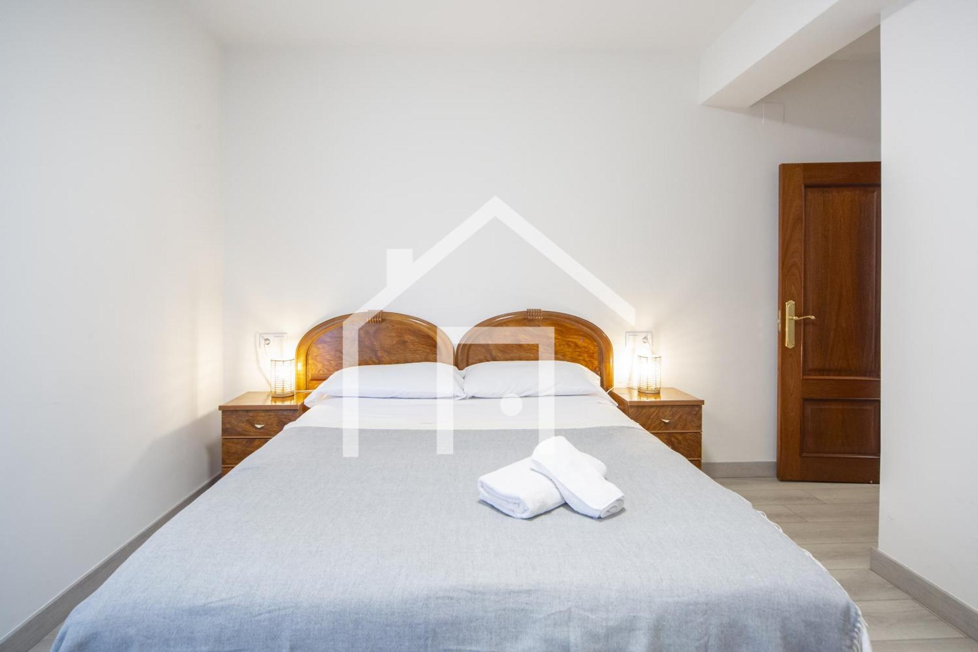 Atico Quintana II - Con Terraza, En El Centro Con Wifi Y Garaje Apartment Oviedo Luaran gambar