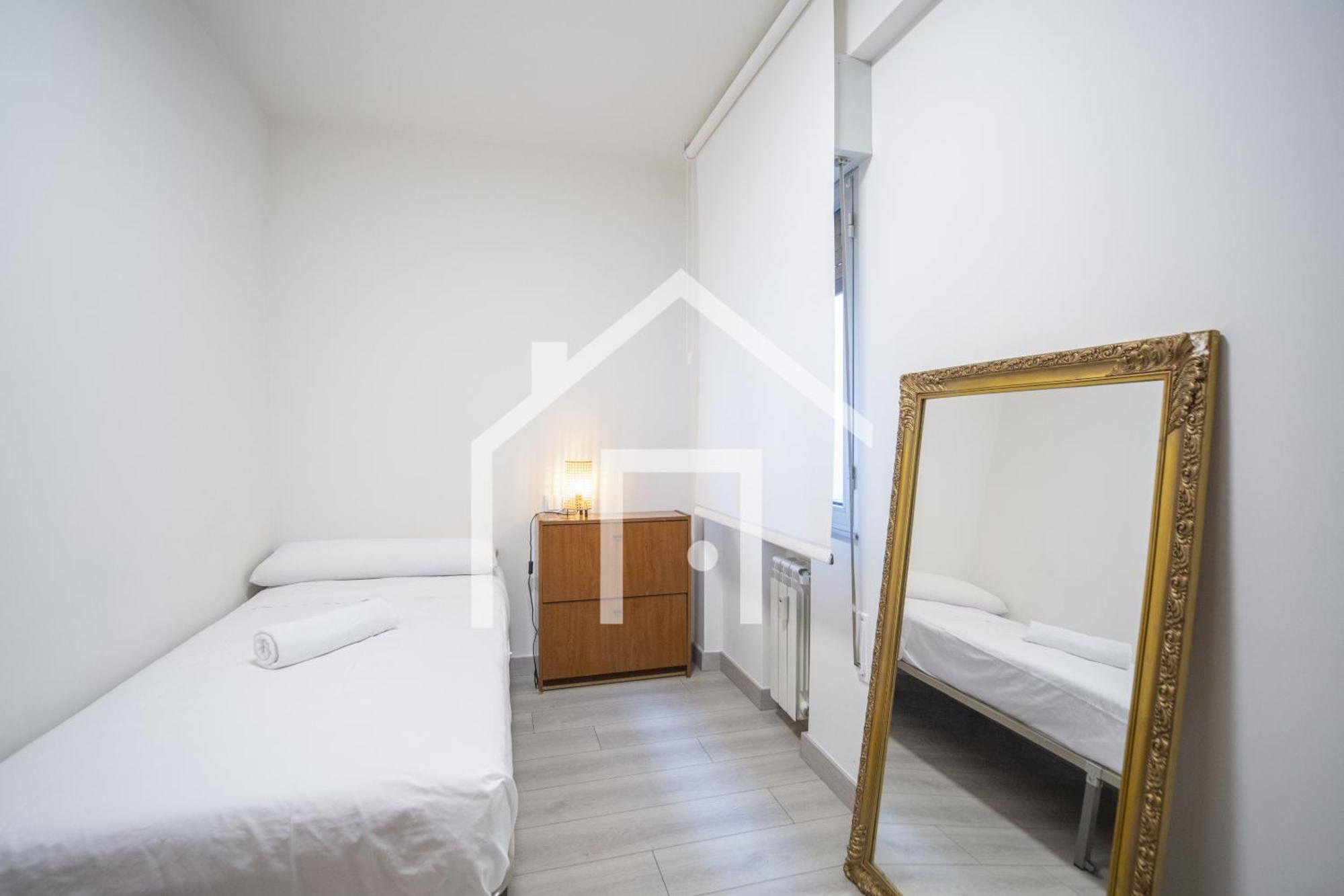 Atico Quintana II - Con Terraza, En El Centro Con Wifi Y Garaje Apartment Oviedo Luaran gambar